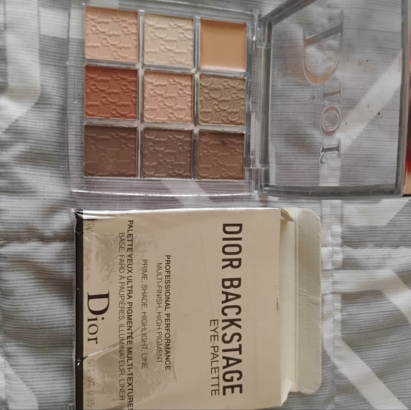 Eyeshadow Palette New 001,002,007,011 - Picture 1 of 4